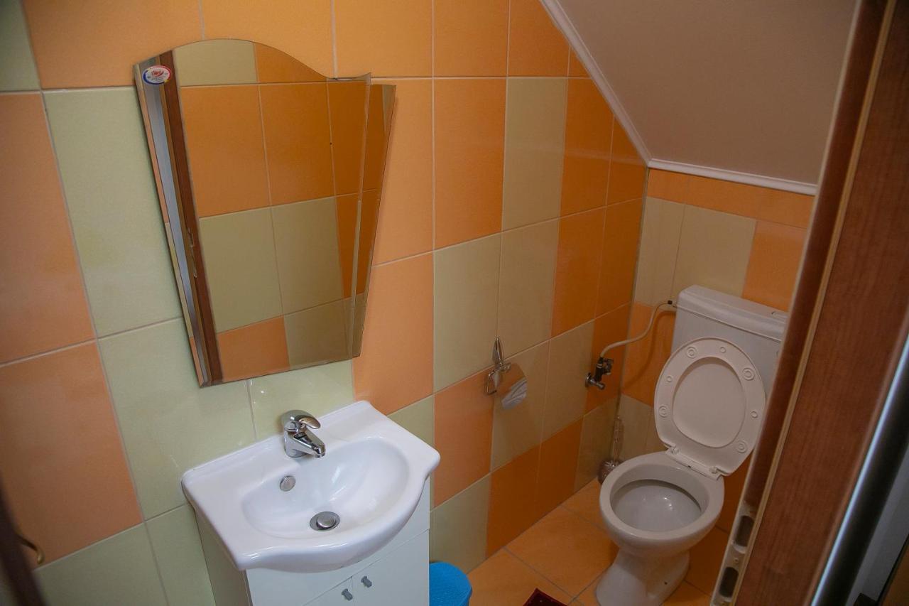 Xxl-House Lägenhet Târgu-Mureş Exteriör bild