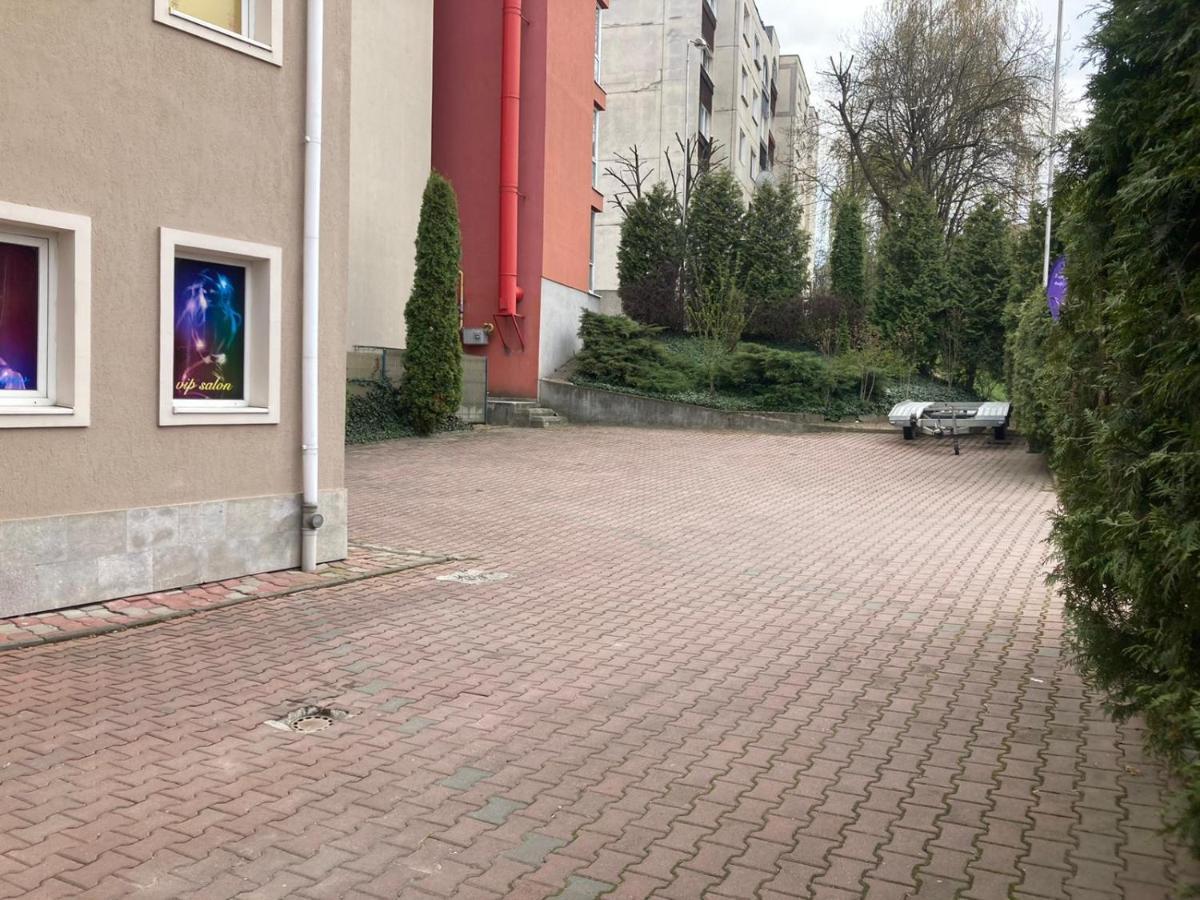 Xxl-House Lägenhet Târgu-Mureş Exteriör bild